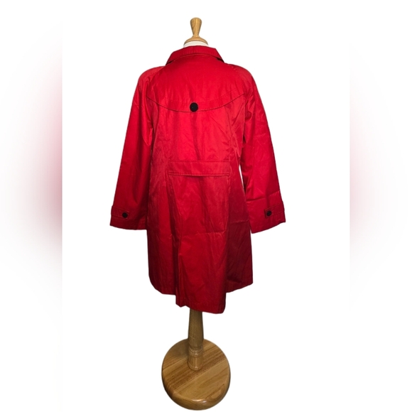 Cherry Red Trench Coat 16P – Street Style • City Walks • Lightweight Raincoat - Picture 3 of 11